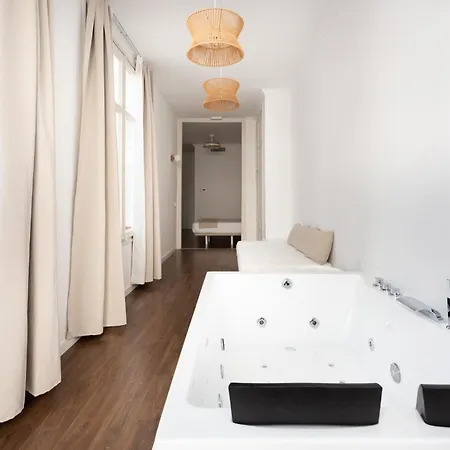 Divino Boutique 3*