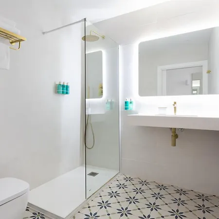 Divino Boutique 3* Сиджес